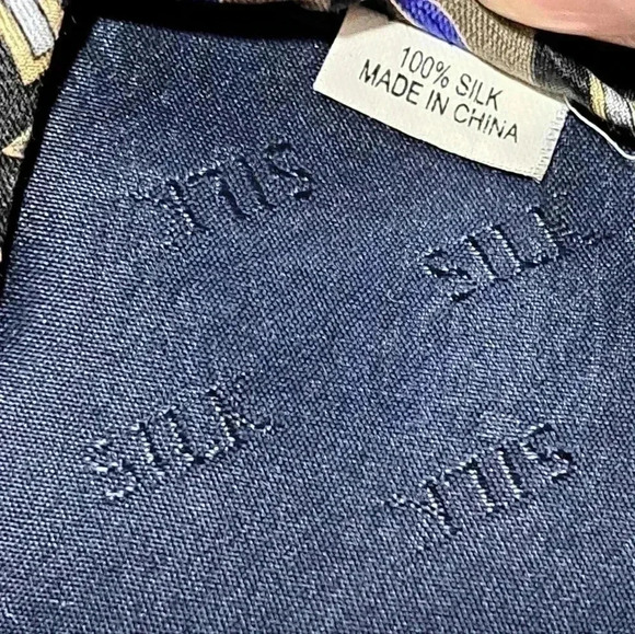 ❤️ 2/$14 -  Men's Silk Tie - Picture 5 of 5
